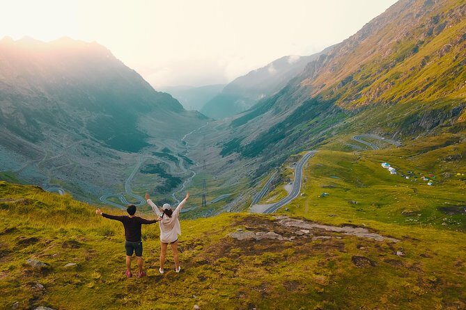 Day trip to Transfagarasan Highway from Bucharest - Cruising the Transfagarasan Highway for one unforgettable hour