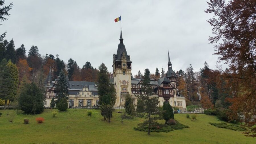 From Bucharest: Full-Day Private Dracula Tour - Bucharest to Dracula Country: How This Day Trip Actually Works
