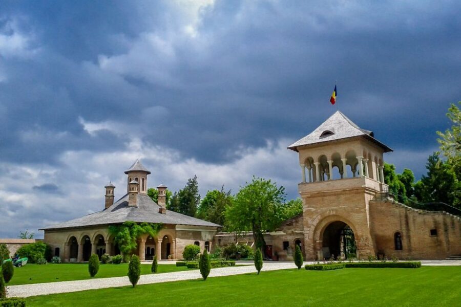 Small Group Tour to Mogosoaia Palace & Snagov Monastery - Who this tour fits best