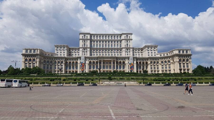 Snagov Monastery, Ceaușescu Mansion, & Village Museum - 6h - What this tour is best for (and who should pair it with something else)